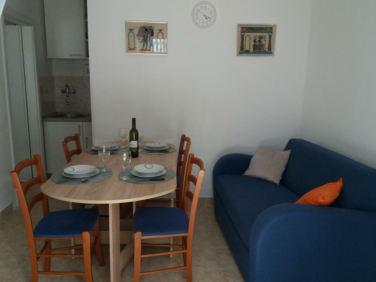 Apartment Fortuna Nečujam Eksteriør billede