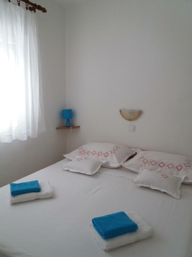 Apartment Fortuna Nečujam Eksteriør billede